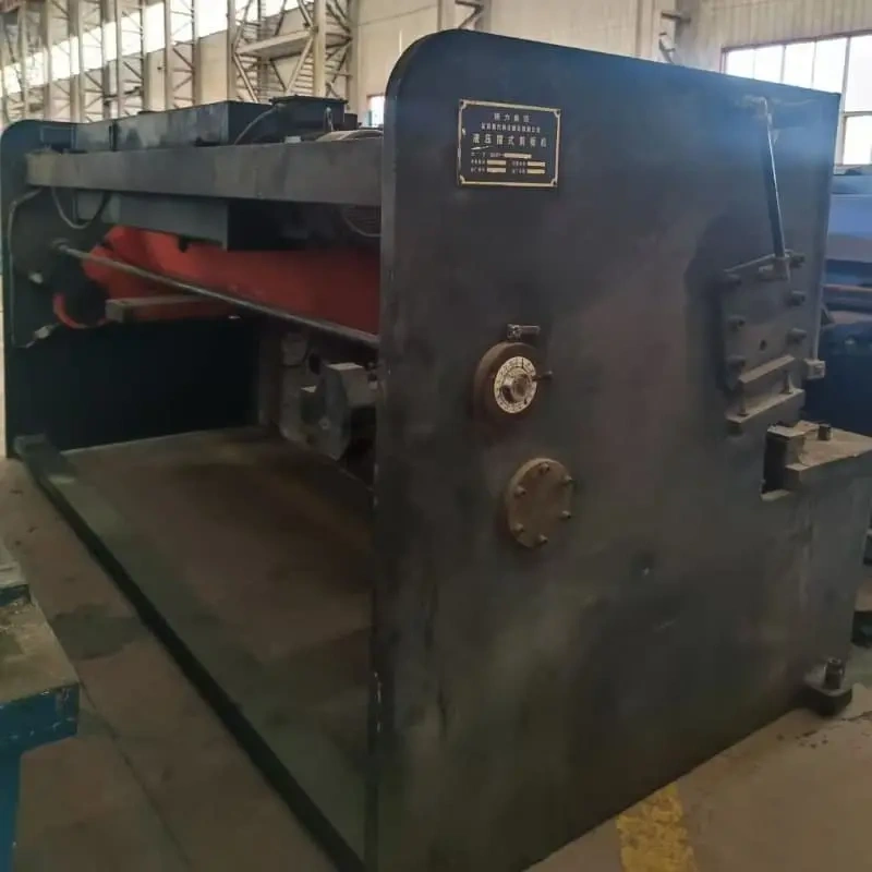 used shearing machine checked before loading (QC12Y Used Shearing Machine)