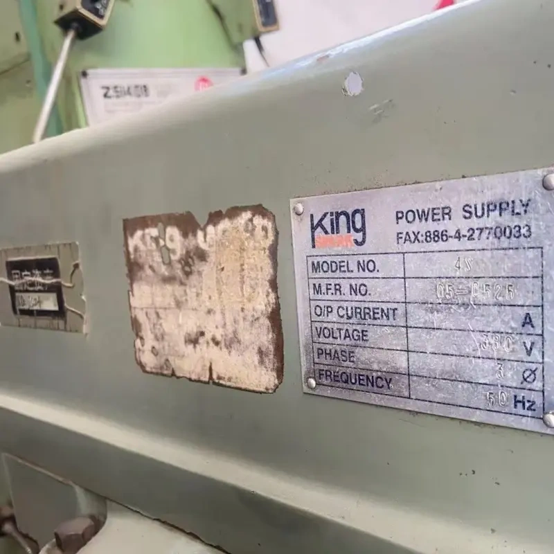 Used 4# Vertical Turret Head Milling Machine 1480kg Metal Parts Drilling & Milling Machine - 图片 6