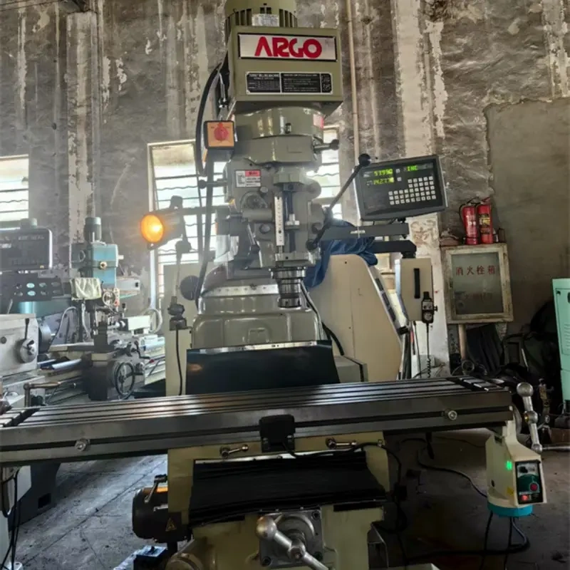 Used Vertical Turret Milling Machine 1450kg Metal Mold Milling & Drilling Equipment - 图片 3